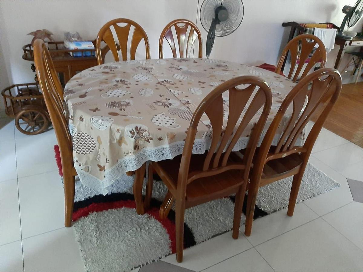 Twin Castle Homestay Kuala Pilah Esterno foto