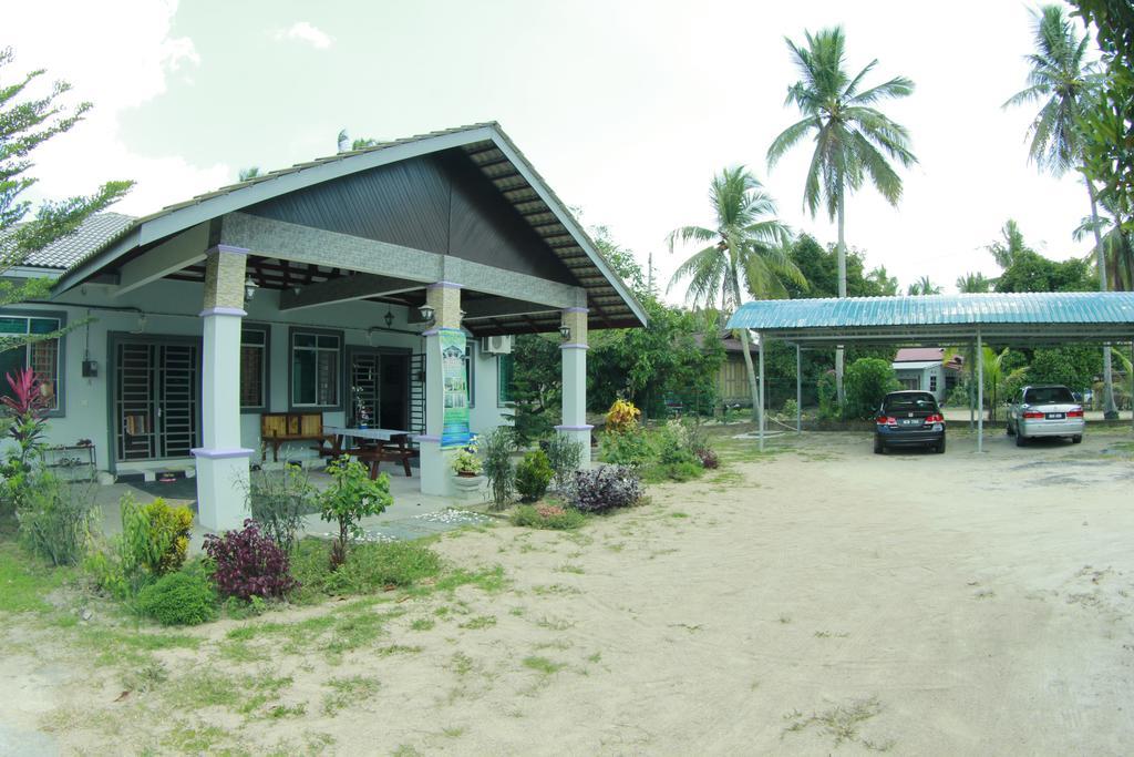 Twin Castle Homestay Kuala Pilah Esterno foto