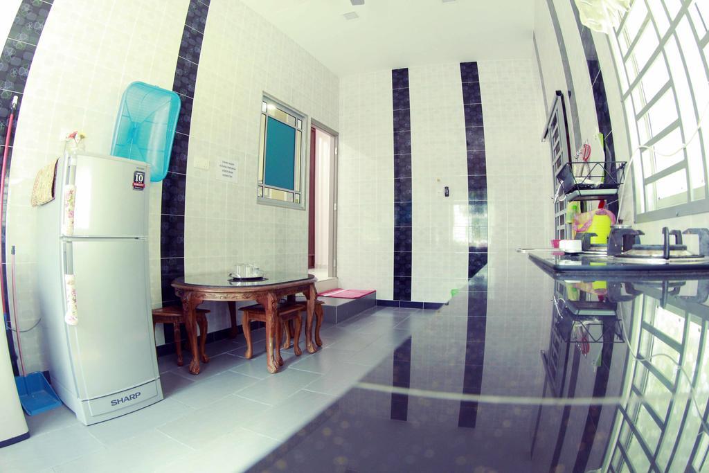 Twin Castle Homestay Kuala Pilah Esterno foto